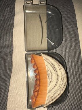 Lymphatic Contour Face Brush